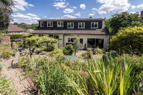 4 Culver Drive, Oxted, RH8 9HP 025.jpg