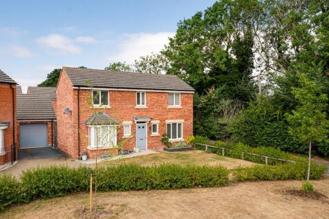 17 Darsdale Drive, Raunds (3 of 43).jpg