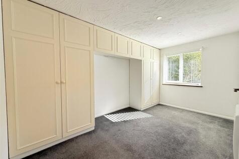 Brackendale, Hastings, East Sussex, TN35 photo 4