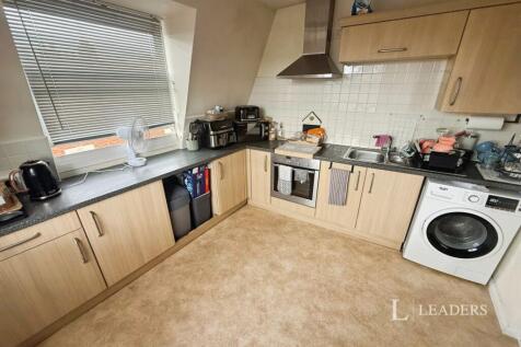 High Street, Oakham, LE15 photo 5