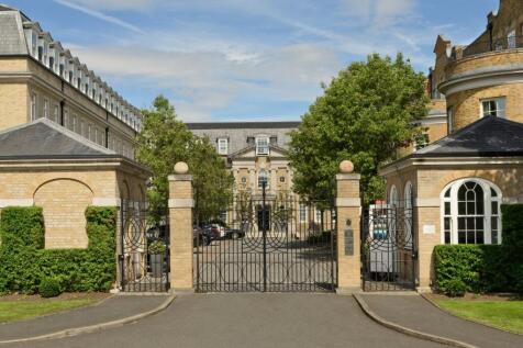 Entrance To Leopold