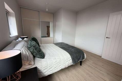 apt_16_20_westfield_terrace