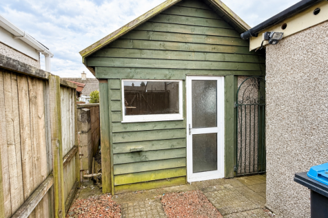 24 St Blanes Road, Heathhall, Dumfries, DG1 3RH - 