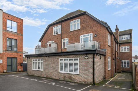 1403754-19-697764...