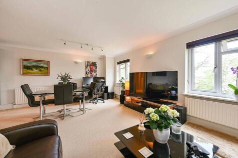 London, W5 - property photo