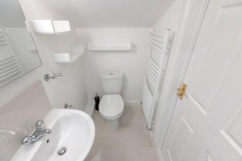 Bed One Ensuite