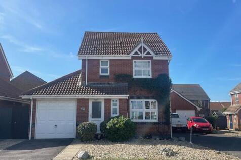 Chichester, PO20 - property photo
