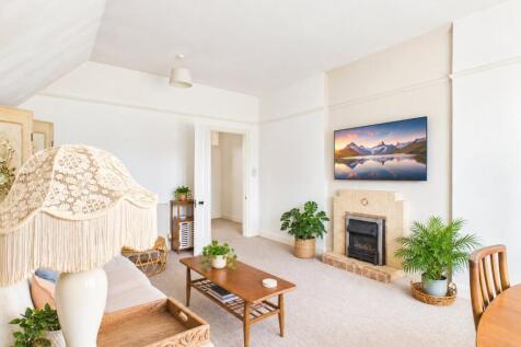 Flat To Rent