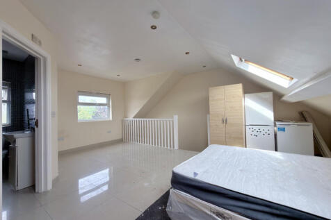 247B, Northborough Road photo 3