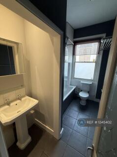Hetley Road, London, W12 photo 4