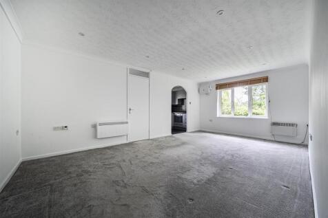 Reception room 1.jpg