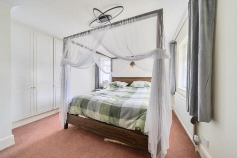 1306695-10-68496a...