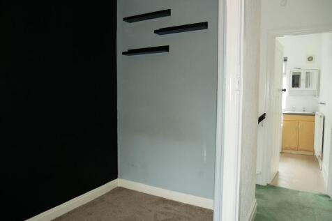 Photo 33