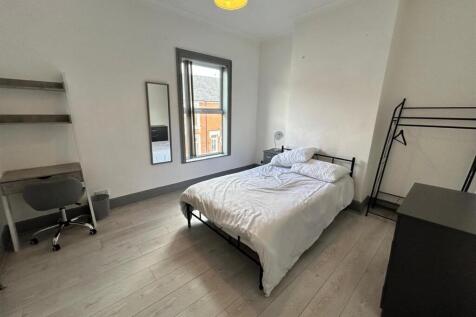 WhatsApp Image 2024-08-13 at 11.44.26 (7).jpeg