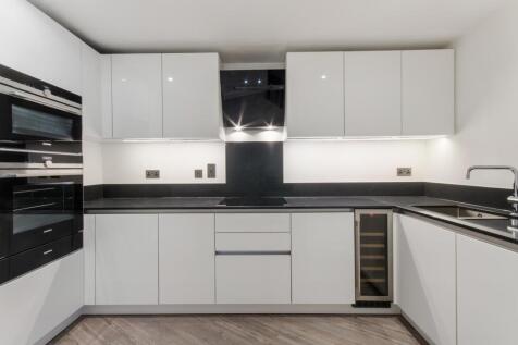Wiverton Tower, Aldgate Place, London, E1 photo 3
