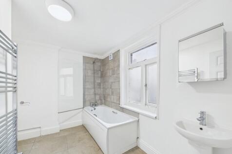 CAM03519G0-PR0414...