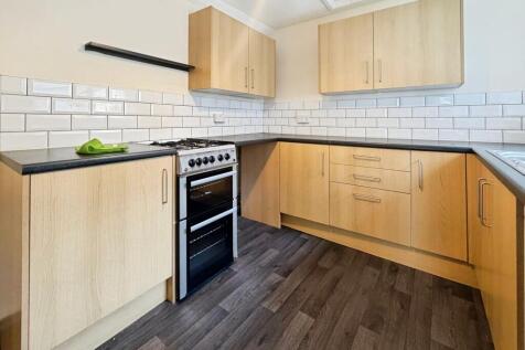 Caerphilly Road, Senghenydd photo 5