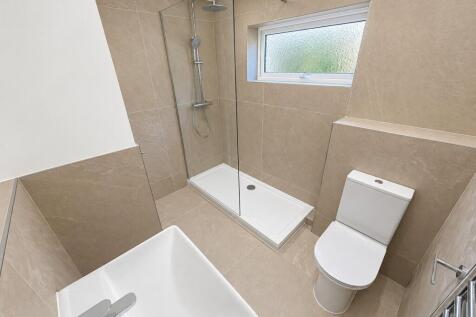 Beverley Crescent, Bedford photo 5
