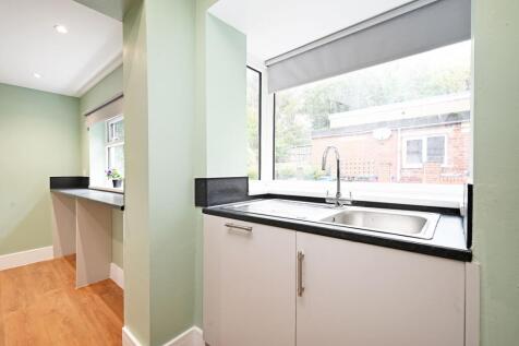 5 Walton Road, Ecclesall photo 4