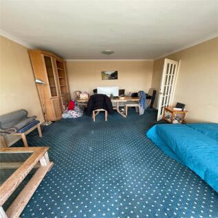 St. Patricks Court, Bath photo 5
