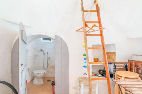 0022261-028_trullo_sessana_for_sale_ostuni_puglia_ital