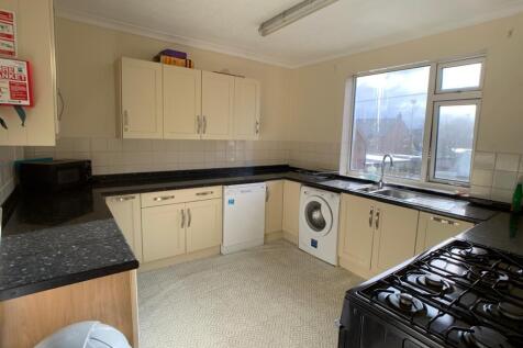 1-bed terraced on Burton Stone Lane, Clifton, £672/mo