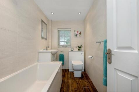 Spindlecroft WEB PH-90.jpg