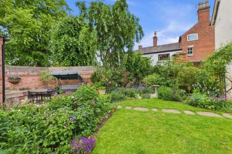 Hillcrest House, Husbands Bosworth