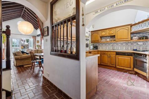 High St, Llandaff (72).jpg