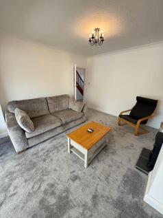 2-bed house on Nanpantan Road, Loughborough, £1,950/mo