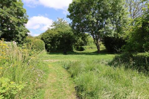FOOTPATH FROM GARDEN