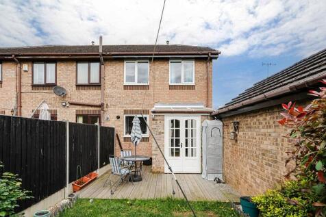 SOUTHERLY FACING REAR GARDEN
