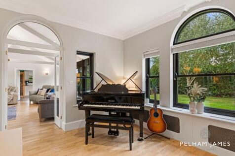 Dining Room, Greytrex House, Stamford