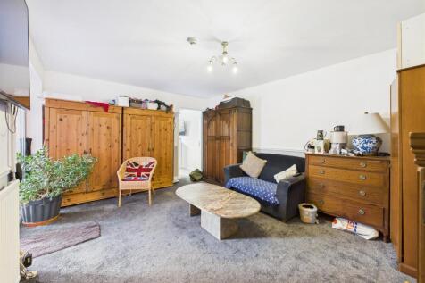 Owners accommodation: