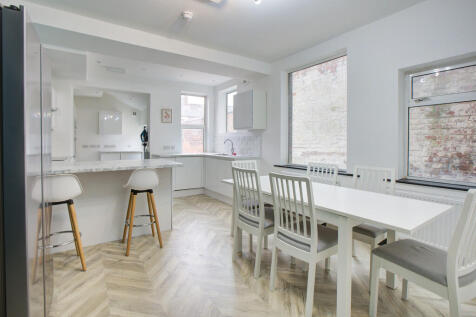 Bold Street-Kitch...