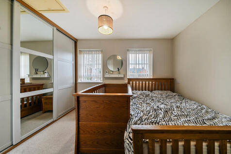 1376233-9-690c874...