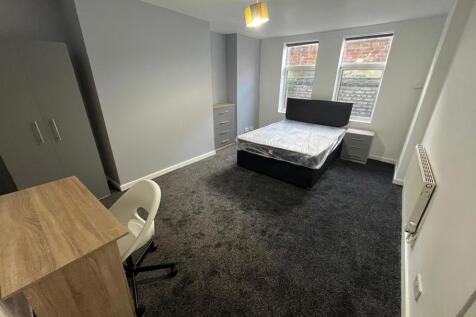 Chestnut Avenue, Hyde Park, Leeds LS6 1AZ photo 4