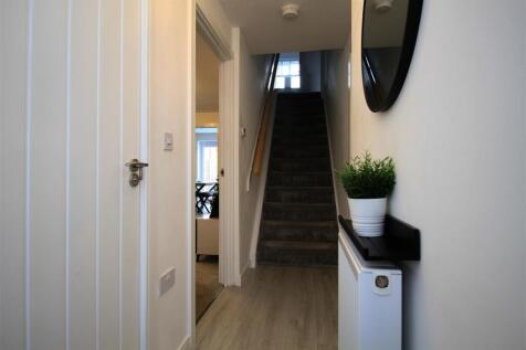 Hallway.jpg