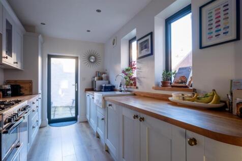 23 Balmoral Terr-12.jpg