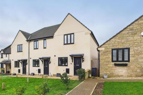 MAIN - Modern two bedroom house.jpg