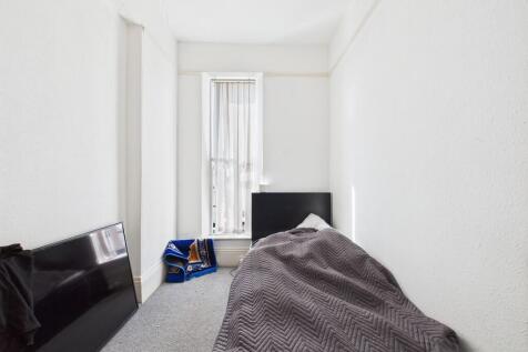 CAM03974G0-PR0188...