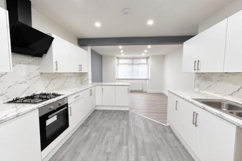 Beresford Avenue, Edgwick photo 5