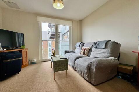 L- Sitting Room