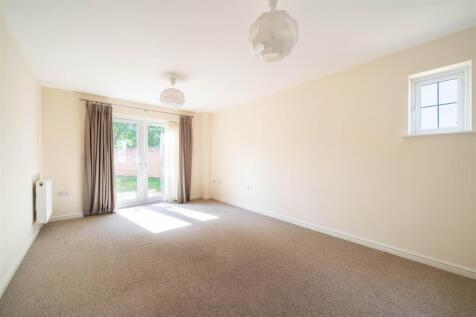 Living Room.jpg