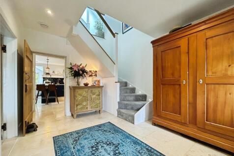 1b83cafa-A-4DDD-B810-57B3FEF61C9D-5899-00000343416