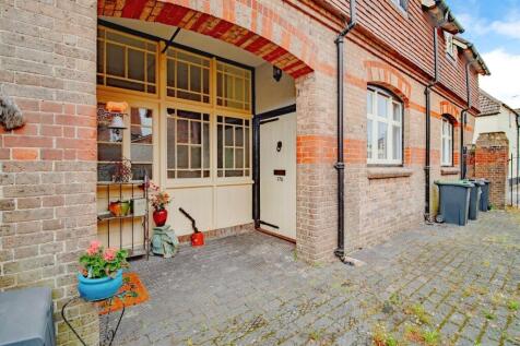 Dorchester, DT1 - property photo