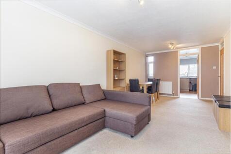 Living-room-4.jpg
