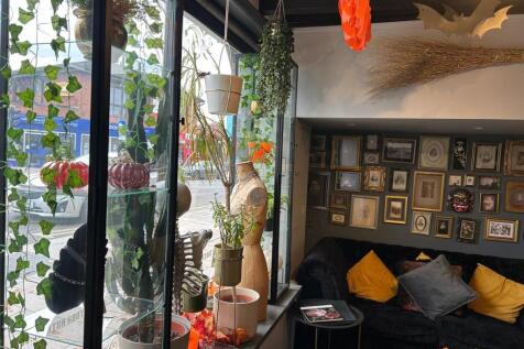 WhatsApp Image 2025-10-22 at 12.10.49 (9).jpeg