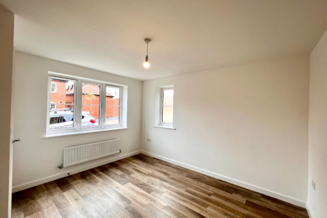 Ramfield Crescent, Collingtree Park, Northampton NN4 photo 5