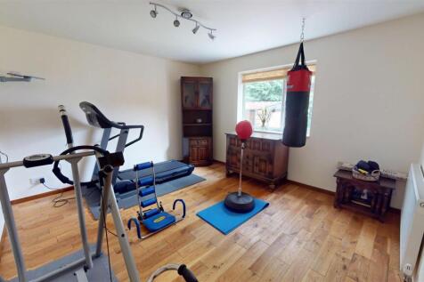 Gym/Bedroom